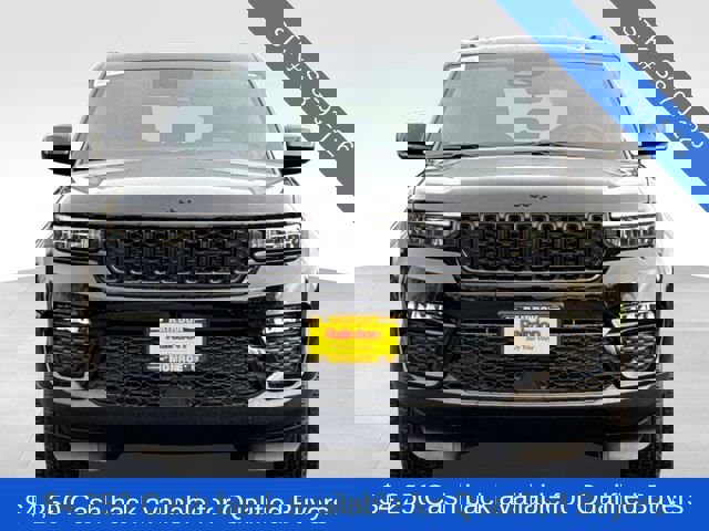 New 2025 Jeep Grand Cherokee Limited AWD/4WD image 2