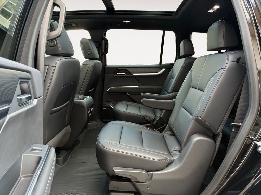 New 2026 GMC Acadia Elevation w/ Elevation Premium Package FWD image 13