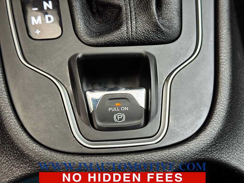 Used 2021 Jeep Cherokee Latitude Lux 80th Anniv w/ Quick Order Package 26U 80TH FWD image 35