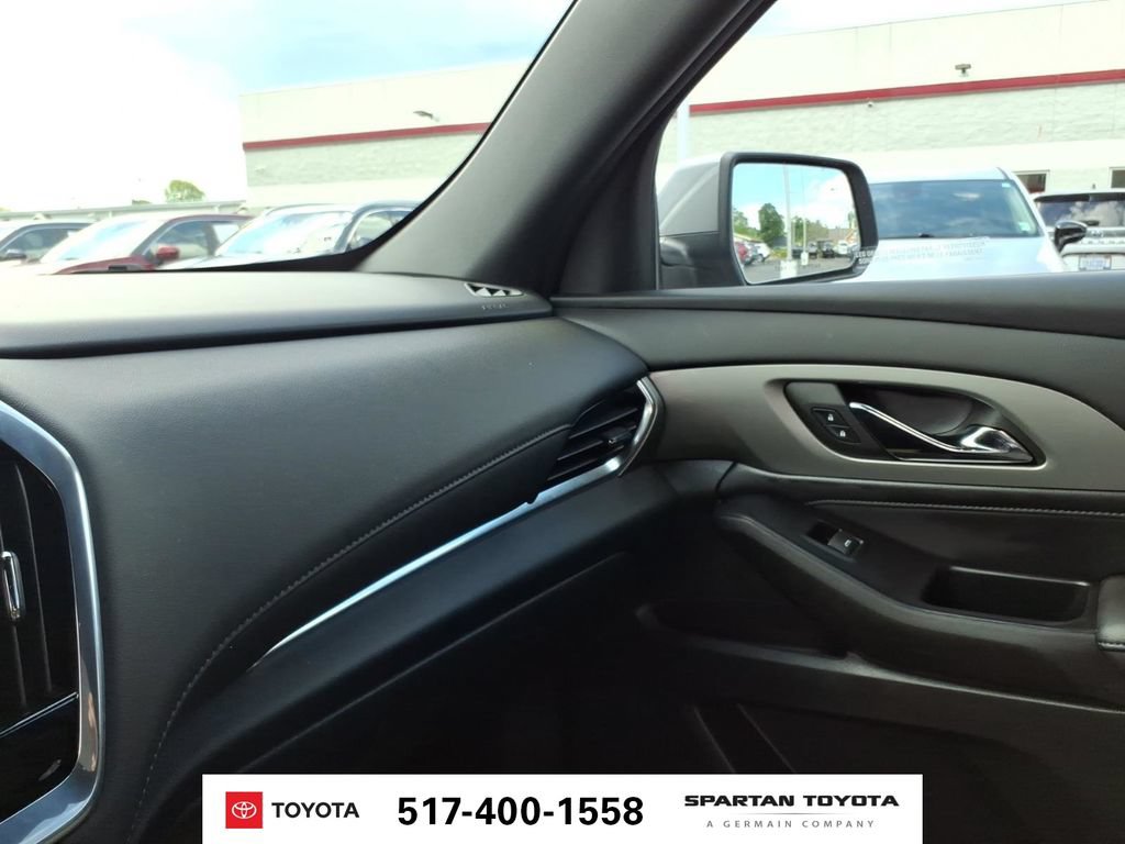 Used 2023 Chevrolet Traverse LT AWD/4WD image 22