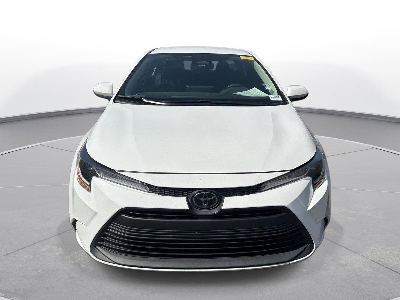 Certified 2024 Toyota Corolla LE FWD image 3
