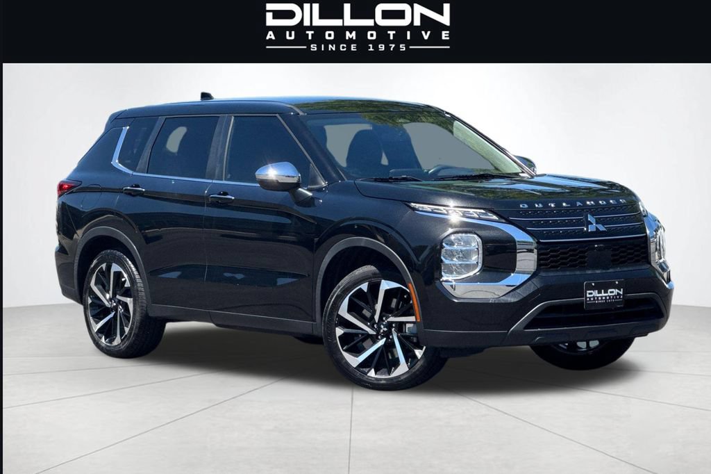 Used 2022 Mitsubishi Outlander ES