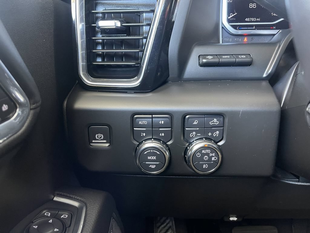 Used 2024 GMC Sierra 1500 Denali AWD/4WD image 27