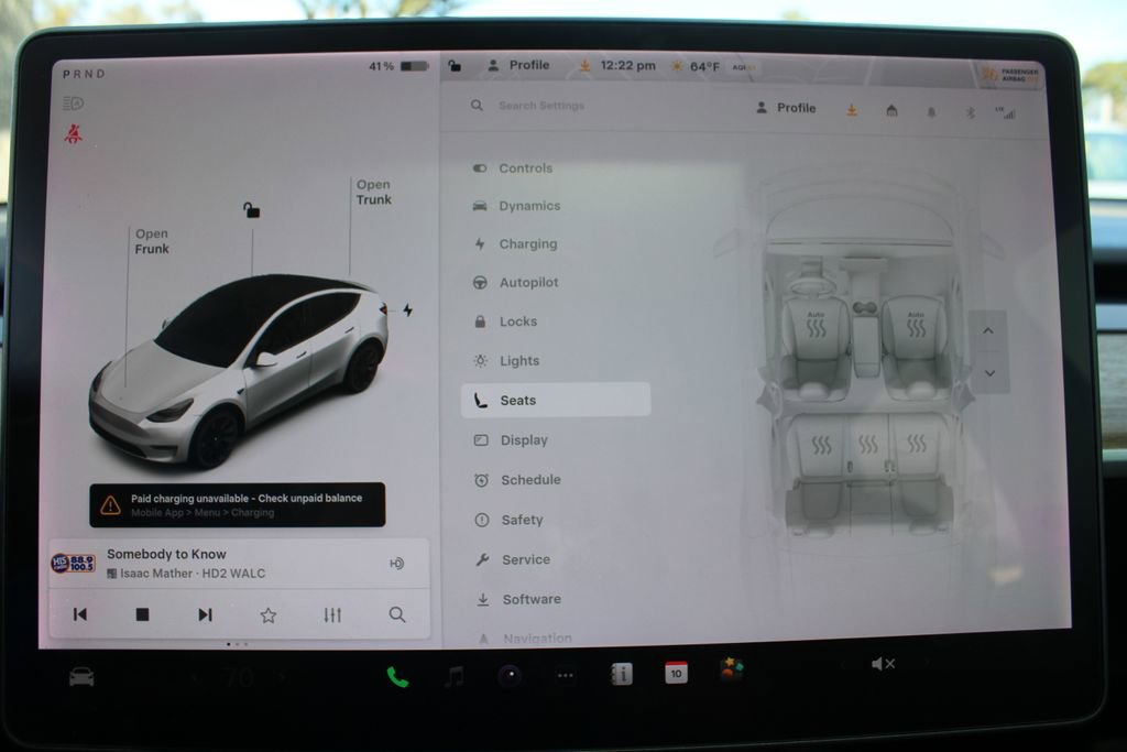 Used 2021 Tesla Model Y Long Range image 39
