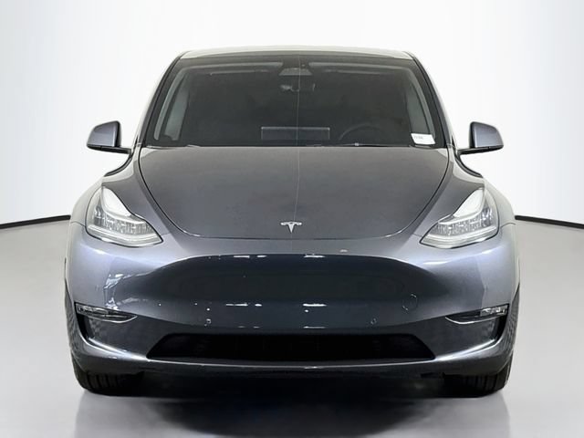 Used 2022 Tesla Model Y Long Range AWD/4WD image 2