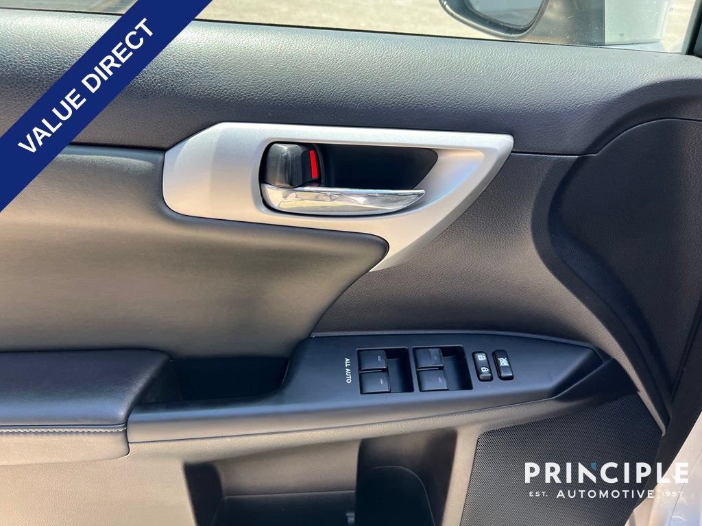 Used 2012 Lexus CT 200h Premium w/ Premium Audio Pkg FWD image 12