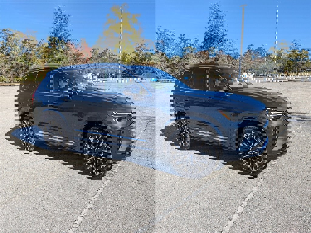 New 2026 Volvo XC90 B6 Ultra w/ Protection Package Premier image 8