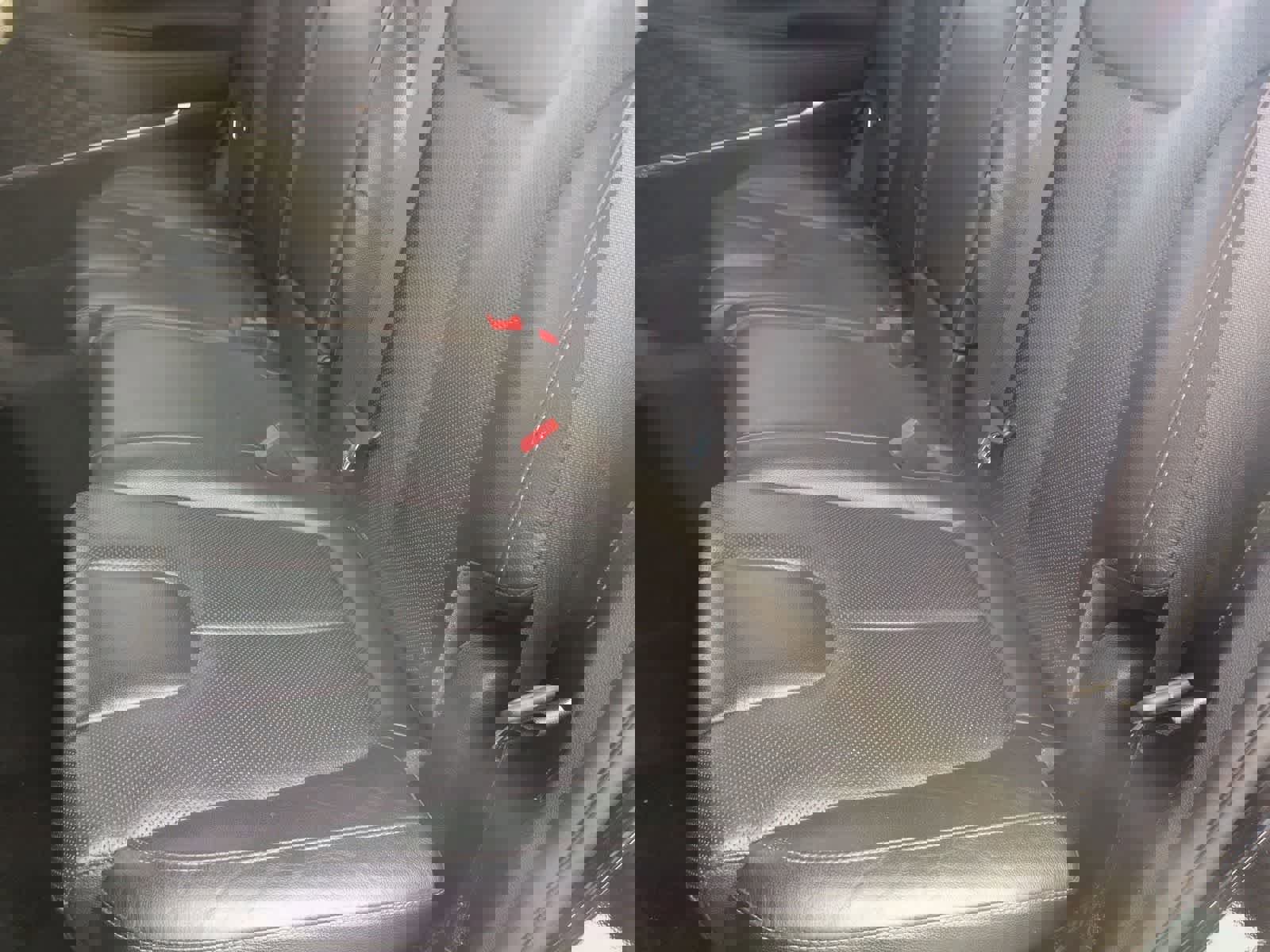 Used 2020 Hyundai Santa Fe SEL w/ Convenience + Premium Package image 18