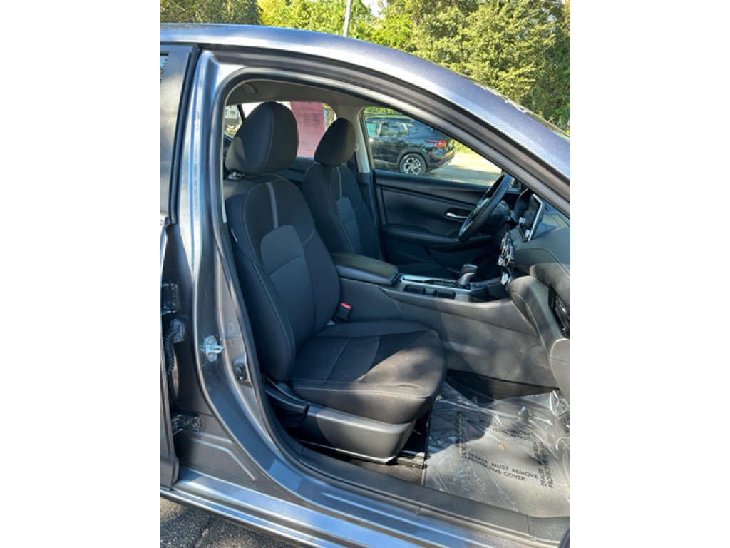 Used 2024 Nissan Sentra SV image 21