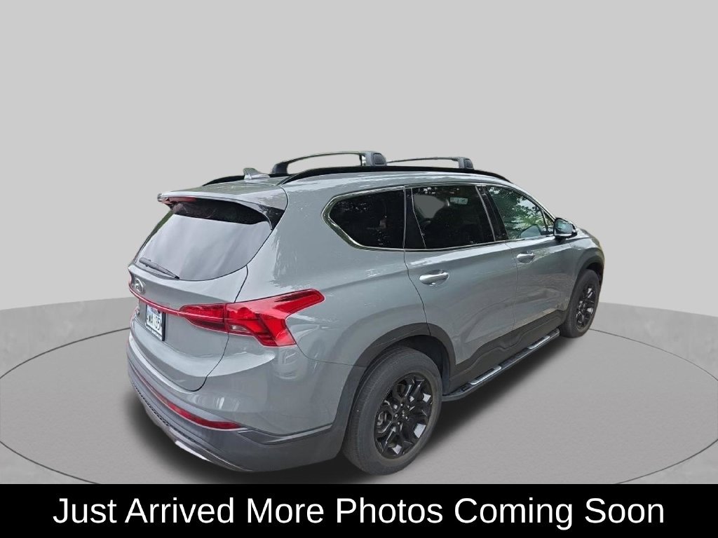 Used 2023 Hyundai Santa Fe XRT FWD image 2