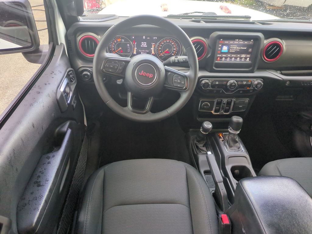 Used 2023 Jeep Wrangler Sport S image 19