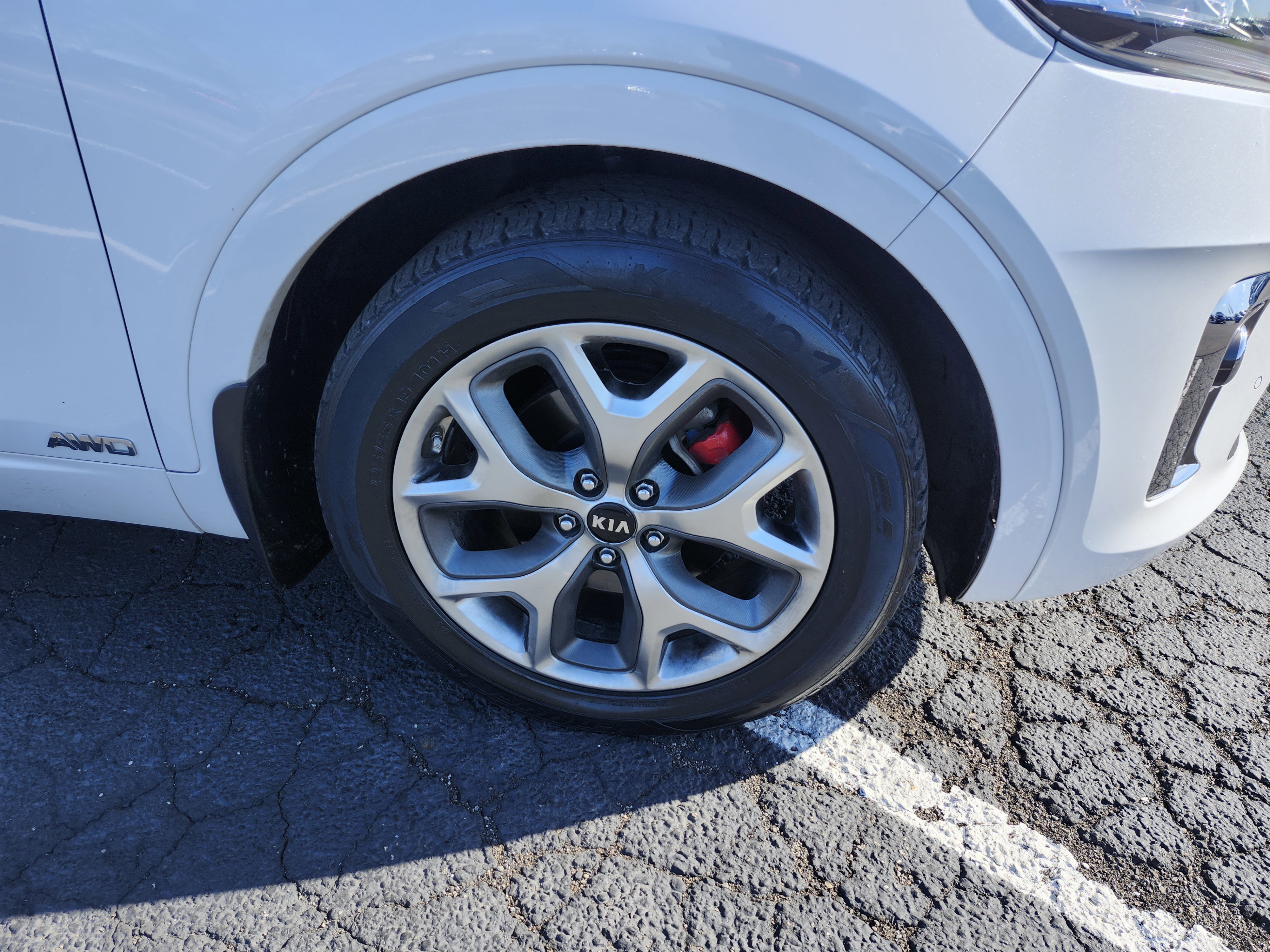 Used 2019 Kia Sorento SX image 13