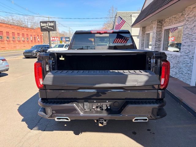 Used 2024 GMC Sierra 1500 AT4 w/ Technology Package AWD/4WD image 14