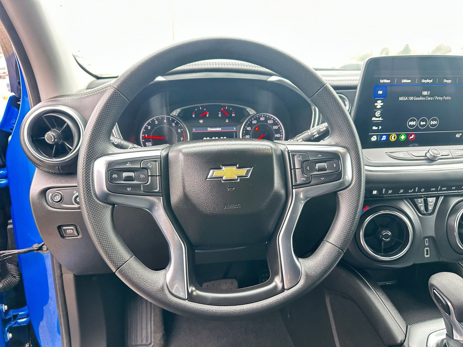 Used 2025 Chevrolet Blazer LT image 28