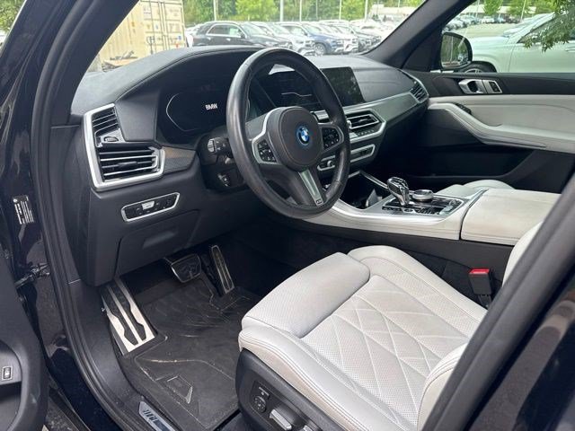 Certified 2023 BMW X5 xDrive45e w/ Executive Package AWD/4WD image 16