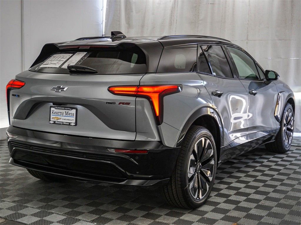 New 2026 Chevrolet Blazer EV RS image 8