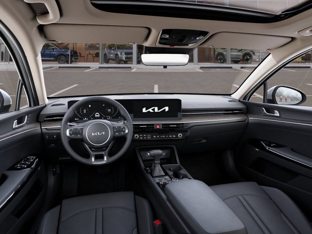 New 2025 Kia K5 EX FWD image 14