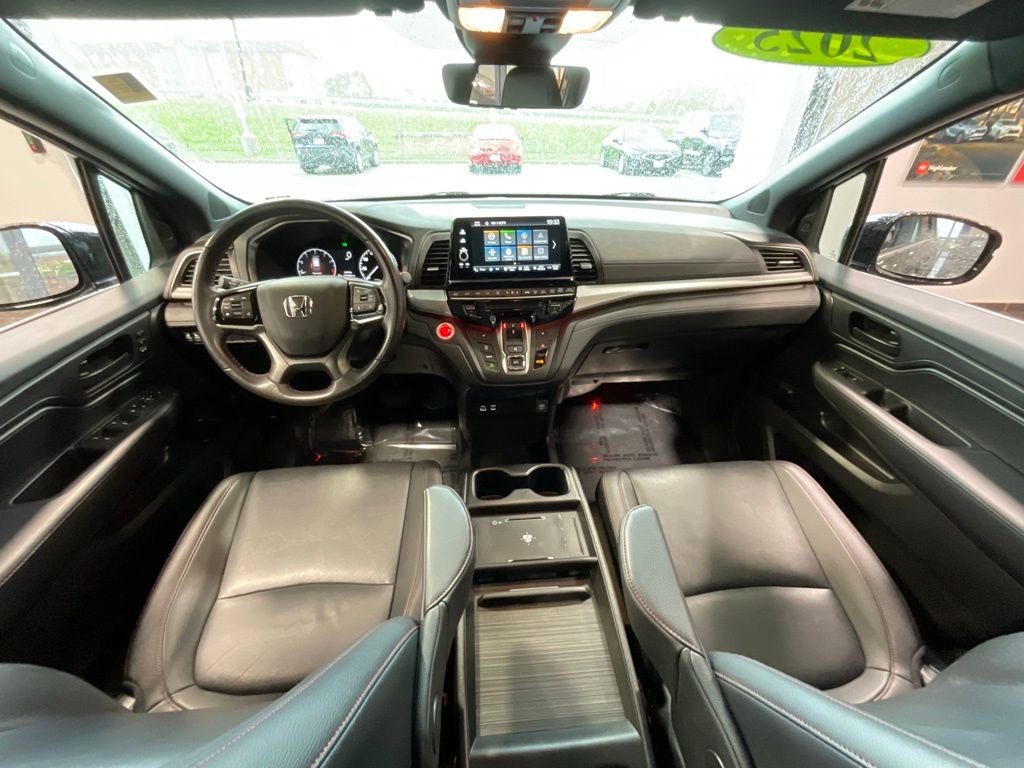 Used 2025 Honda Odyssey Sport-L image 7