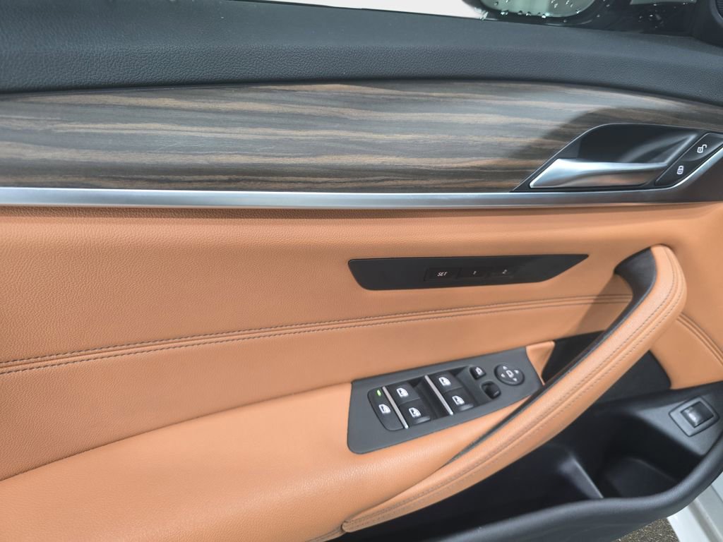 Certified 2023 BMW 540i w/ M Sport Package image 26