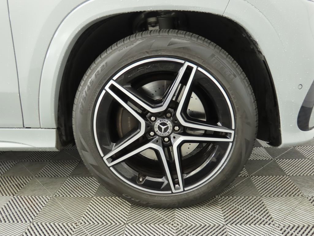 Used 2024 Mercedes-Benz GLS 450 GLS 450 image 32