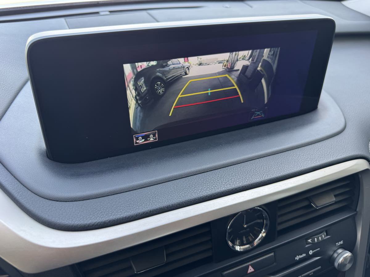 Used 2020 Lexus RX 450h AWD w/ Premium Package image 33