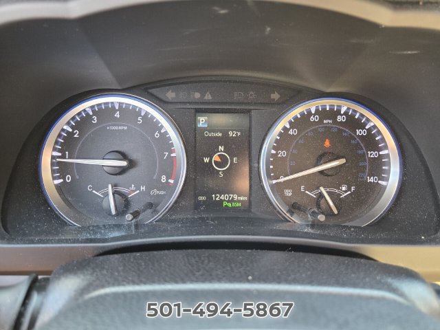 Used 2017 Toyota Highlander Limited FWD image 25