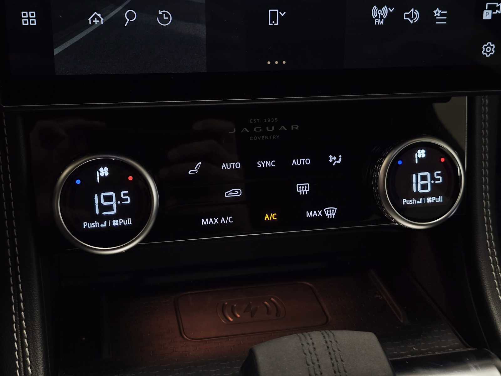 Used 2026 Jaguar F-PACE R-Dynamic S AWD/4WD image 30