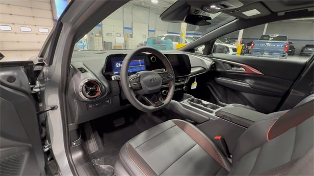 New 2026 Chevrolet Equinox EV RS image 10