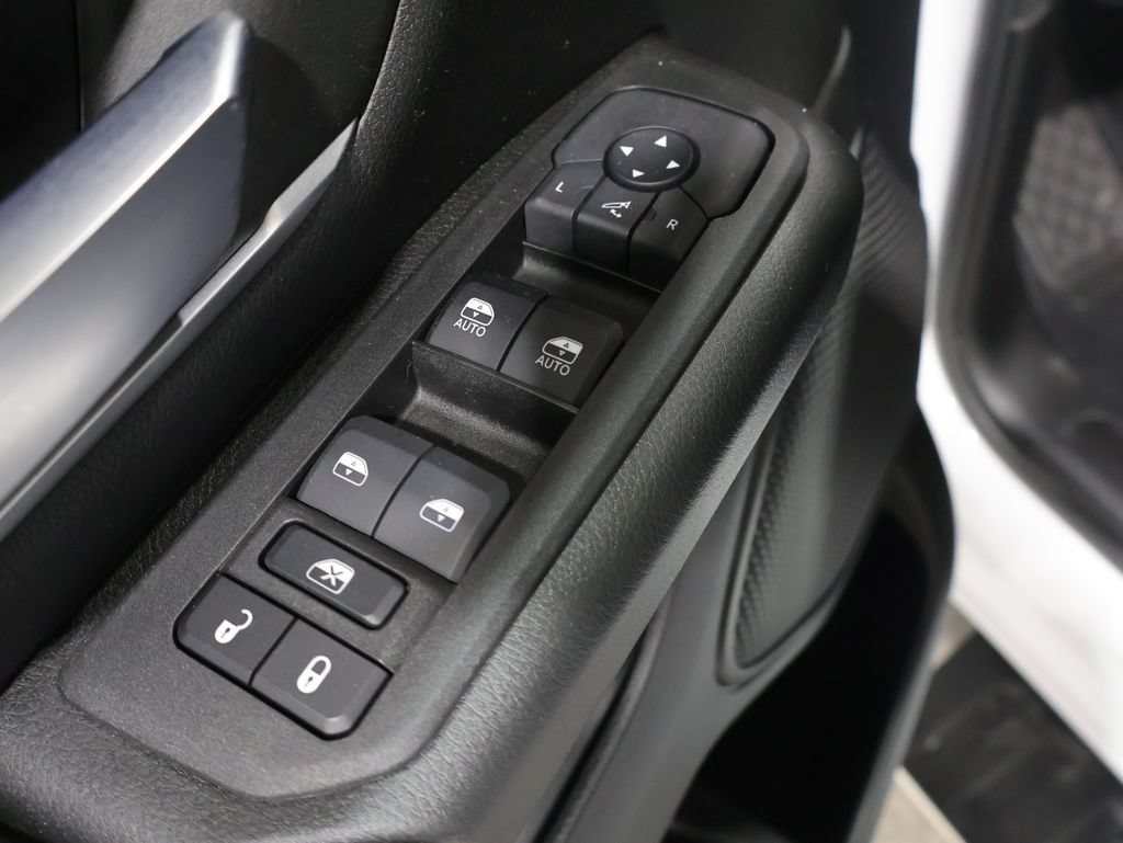 Used 2025 RAM 1500 Big Horn AWD/4WD image 15