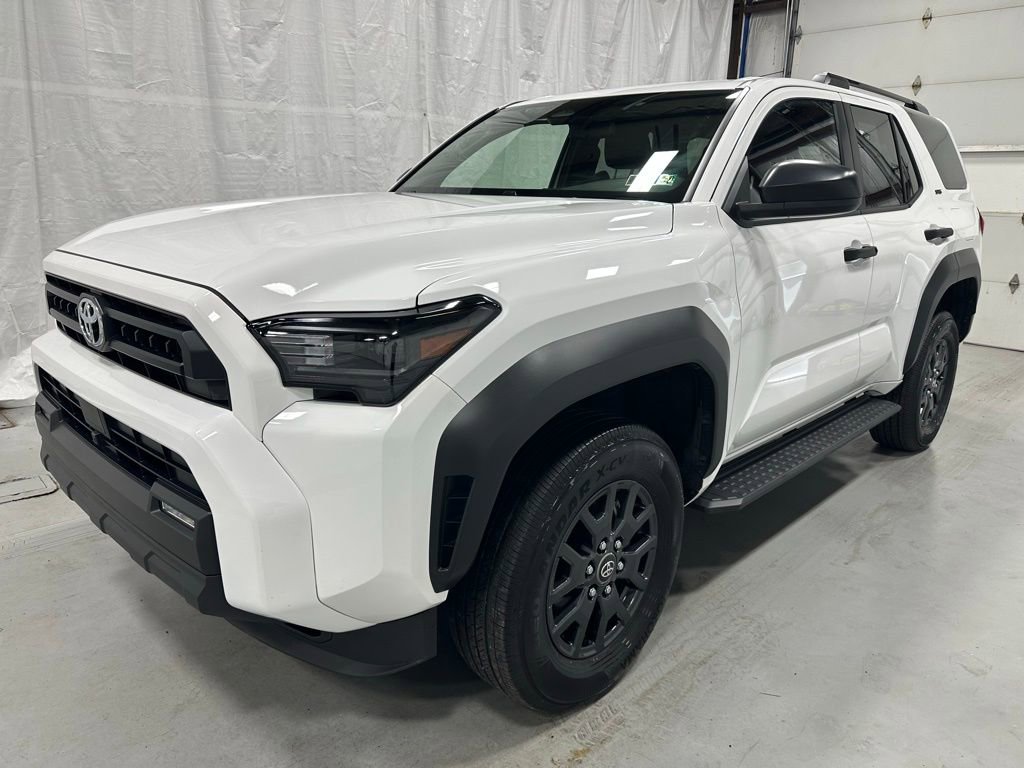 Used 2025 Toyota 4Runner SR5 AWD/4WD image 3