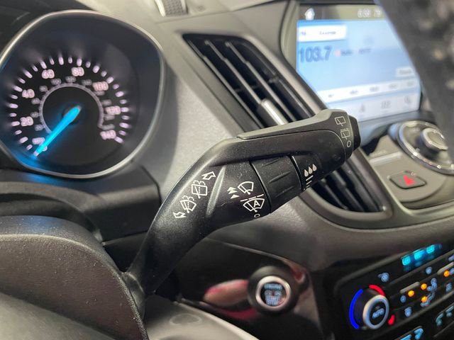 Used 2018 Ford Escape Titanium w/ Ford Safe & Smart Package image 12