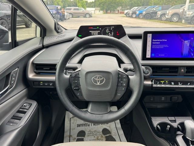 Used 2024 Toyota Prius Limited FWD image 18