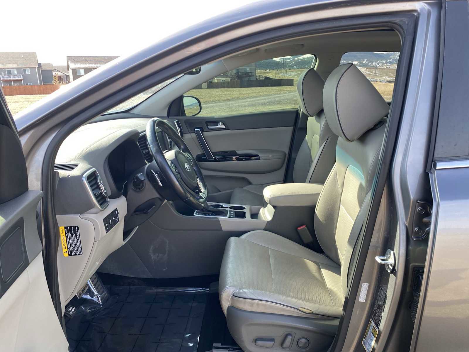 Used 2017 Kia Sportage SX image 10