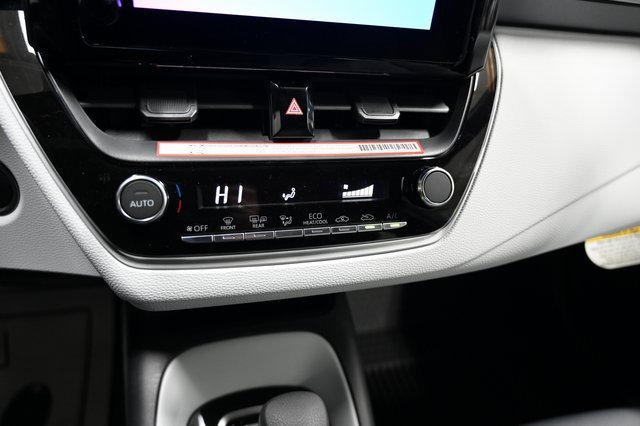 New 2026 Toyota Corolla SE image 18