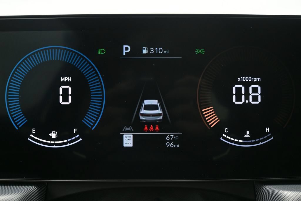 New 2026 Hyundai Sonata SEL FWD image 9