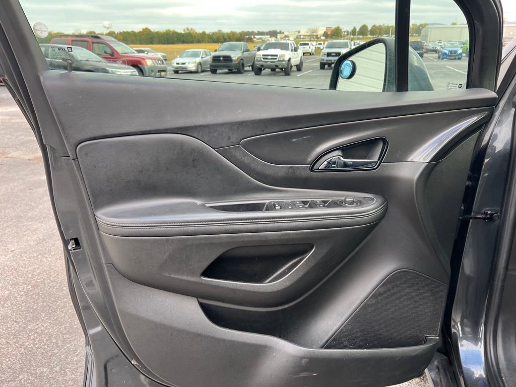 Used 2018 Buick Encore Preferred image 13