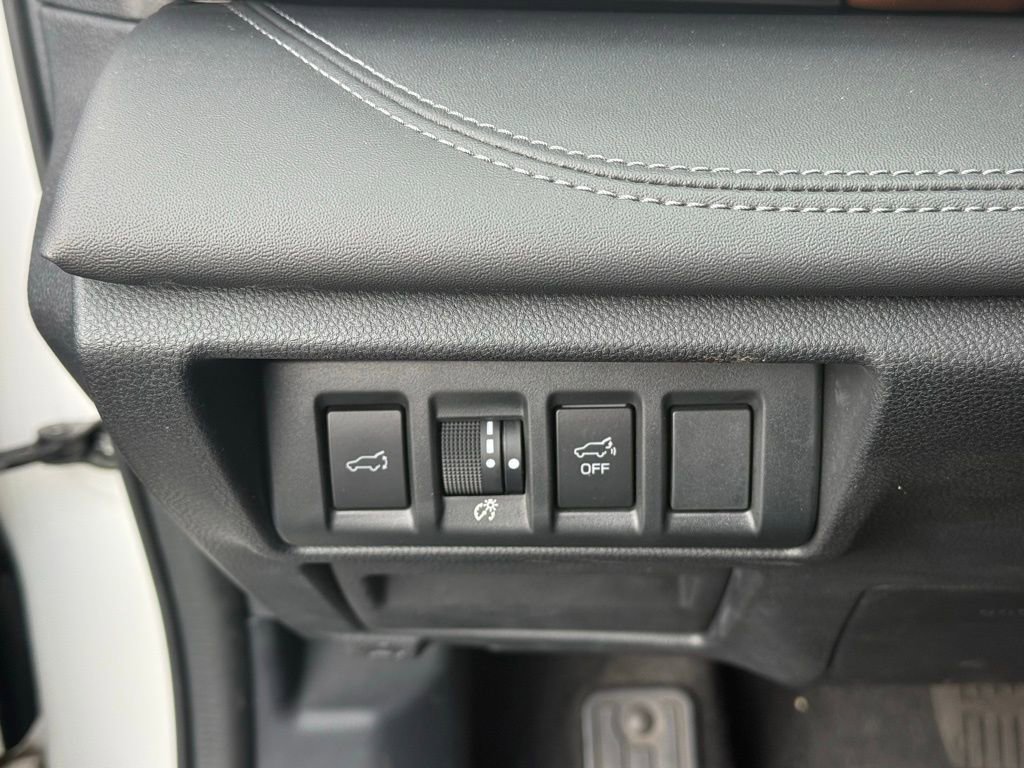 Certified 2021 Subaru Outback Touring XT image 10