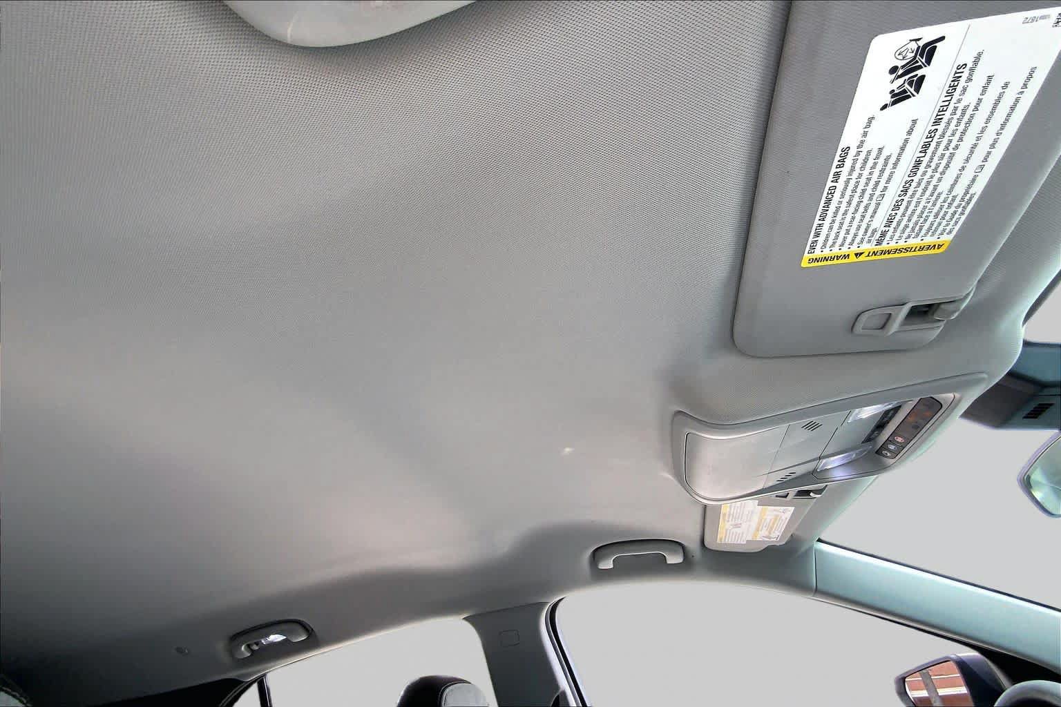 Used 2021 Chevrolet Equinox LS w/ LS Convenience Package FWD image 13