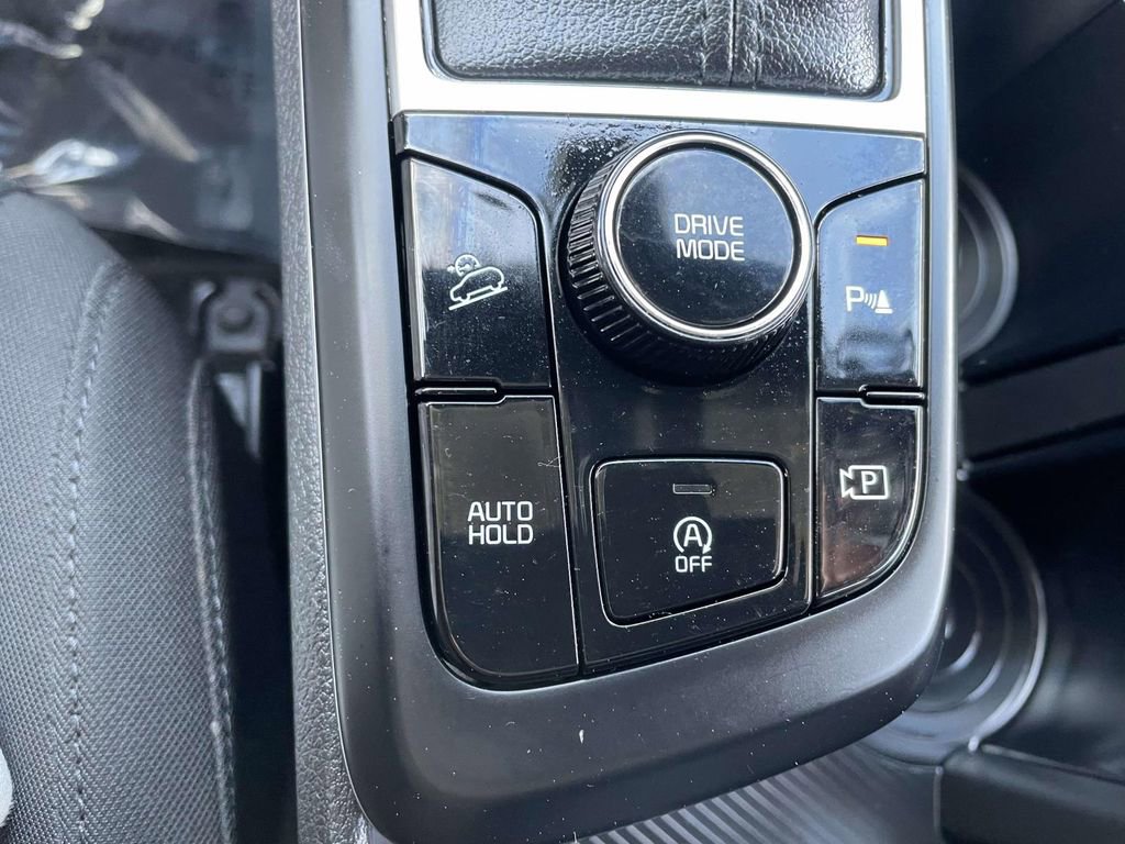 Used 2023 Kia Sportage LX image 40