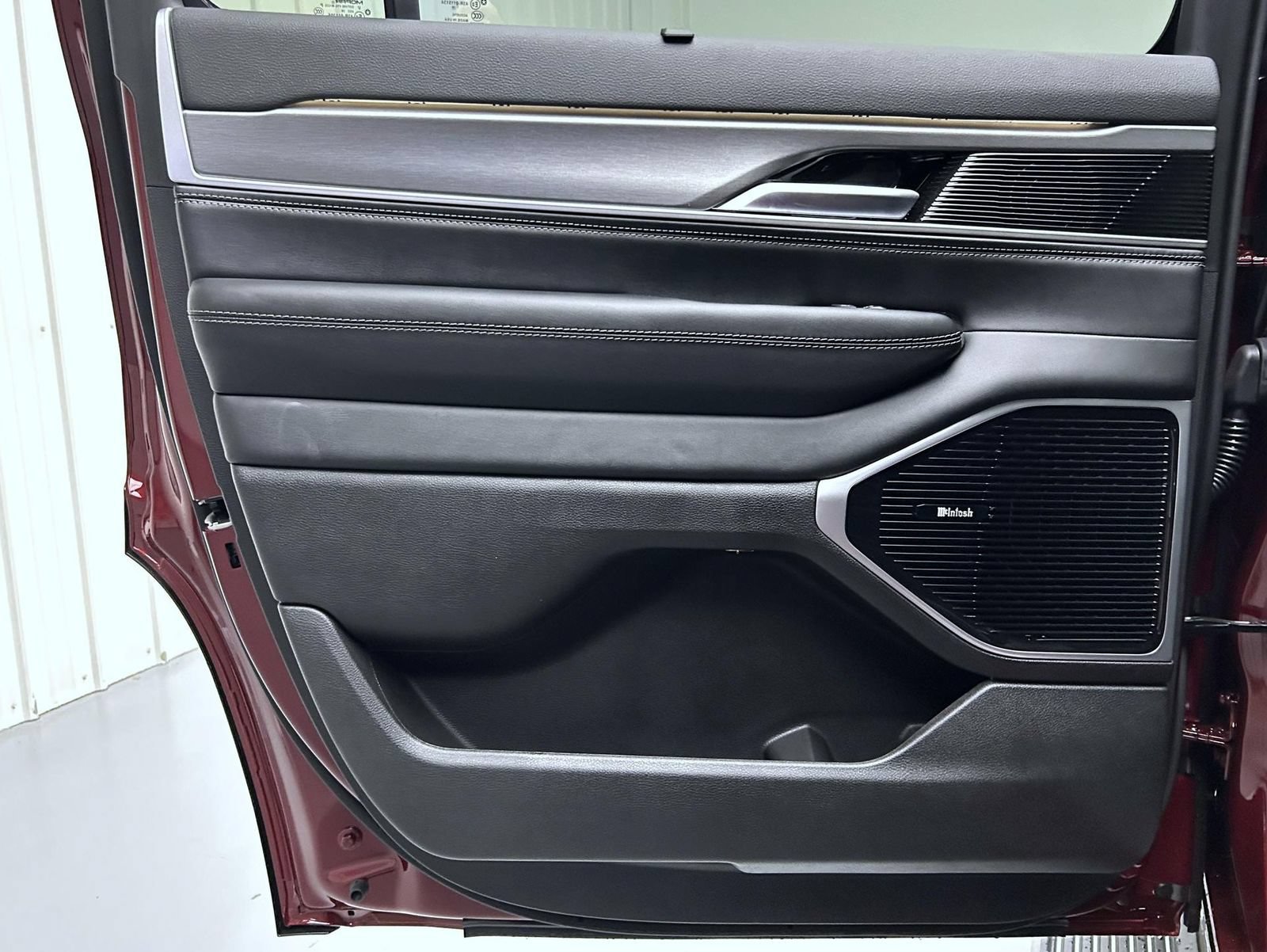 New 2026 Jeep Grand Wagoneer Limited AWD/4WD image 21