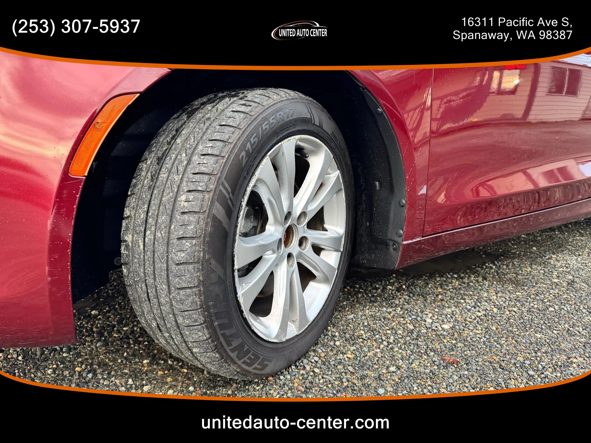 Used 2015 Chrysler 200 Limited image 15