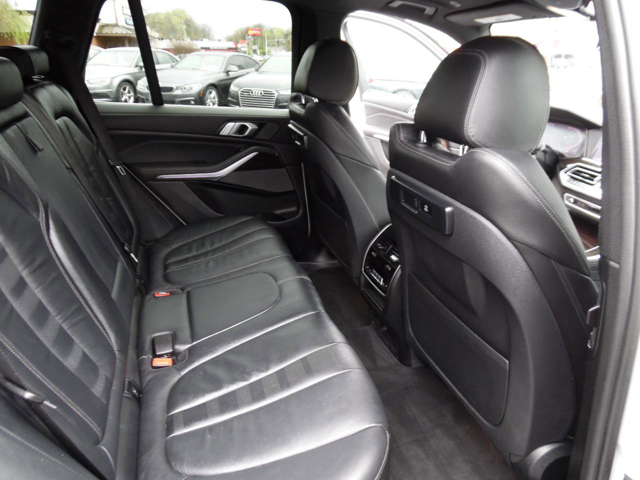 Used 2019 BMW X5 xDrive40i w/ Convenience Package AWD/4WD image 25