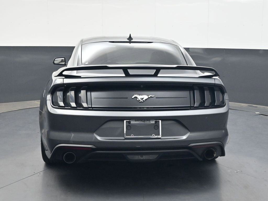 Used 2023 Ford Mustang Premium RWD image 5