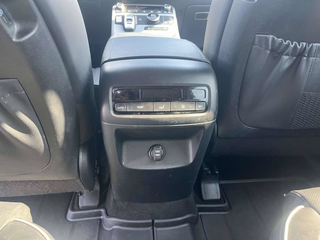Certified 2025 Hyundai Palisade SEL FWD image 11