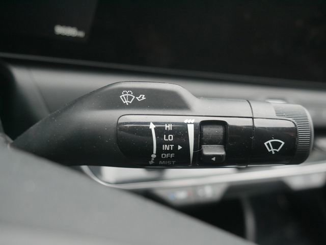 Used 2025 Kia K4 EX image 22