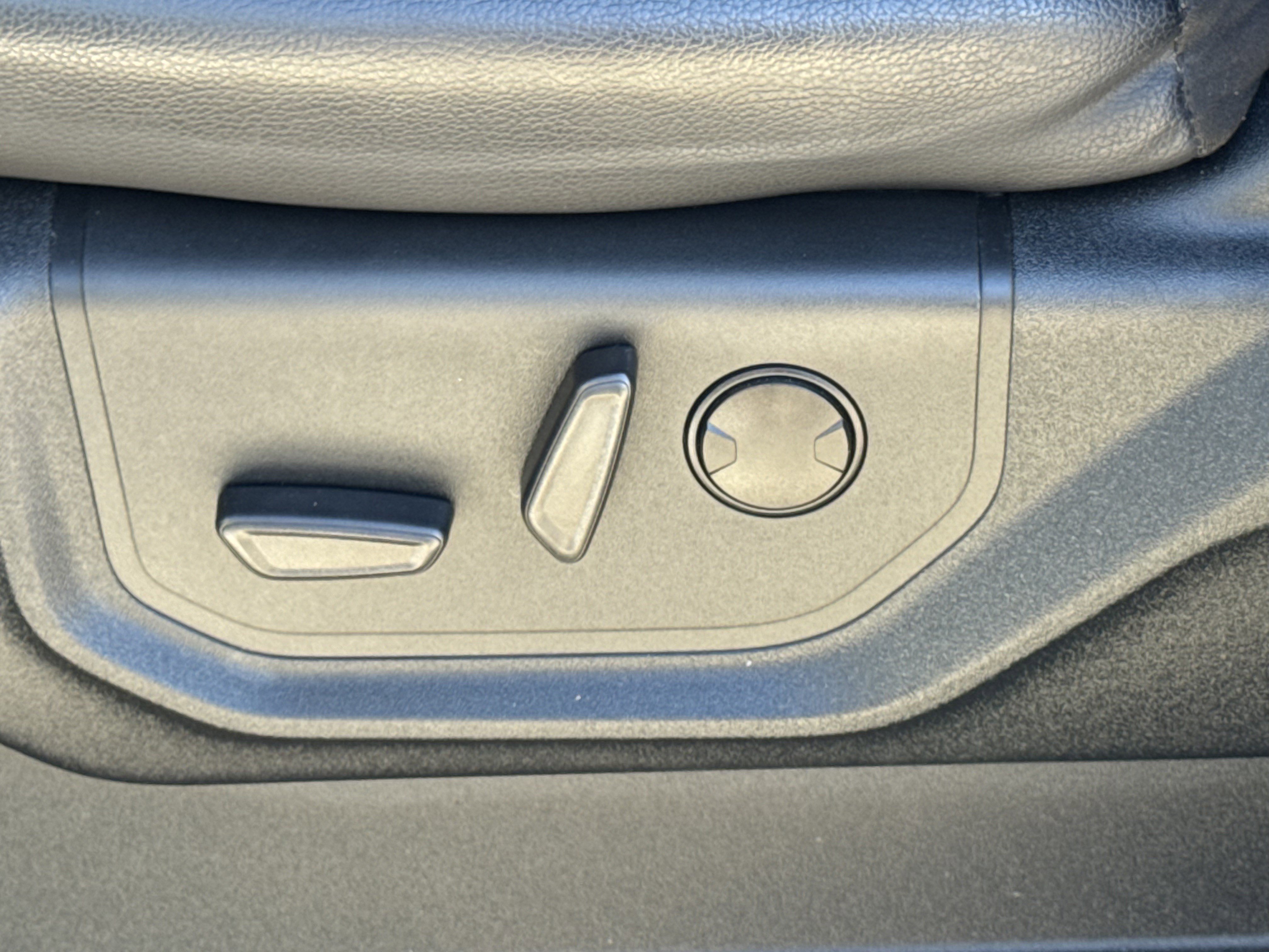 Certified 2021 Ford Expedition XLT image 14