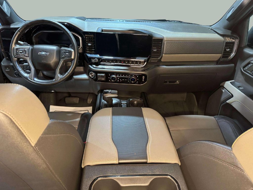 Used 2023 Chevrolet Silverado 1500 ZR2 w/ Technology Package AWD/4WD image 22