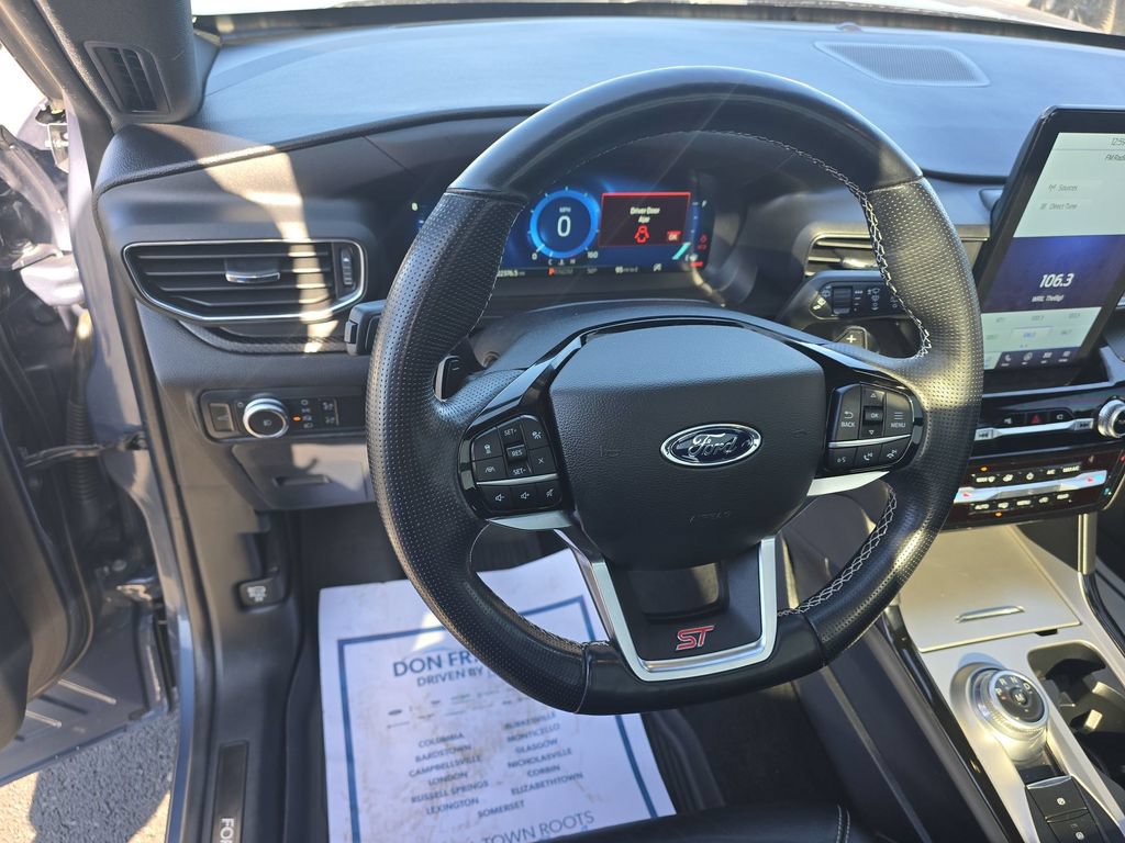 Used 2021 Ford Explorer ST w/ Equipment Group 401A AWD/4WD image 14
