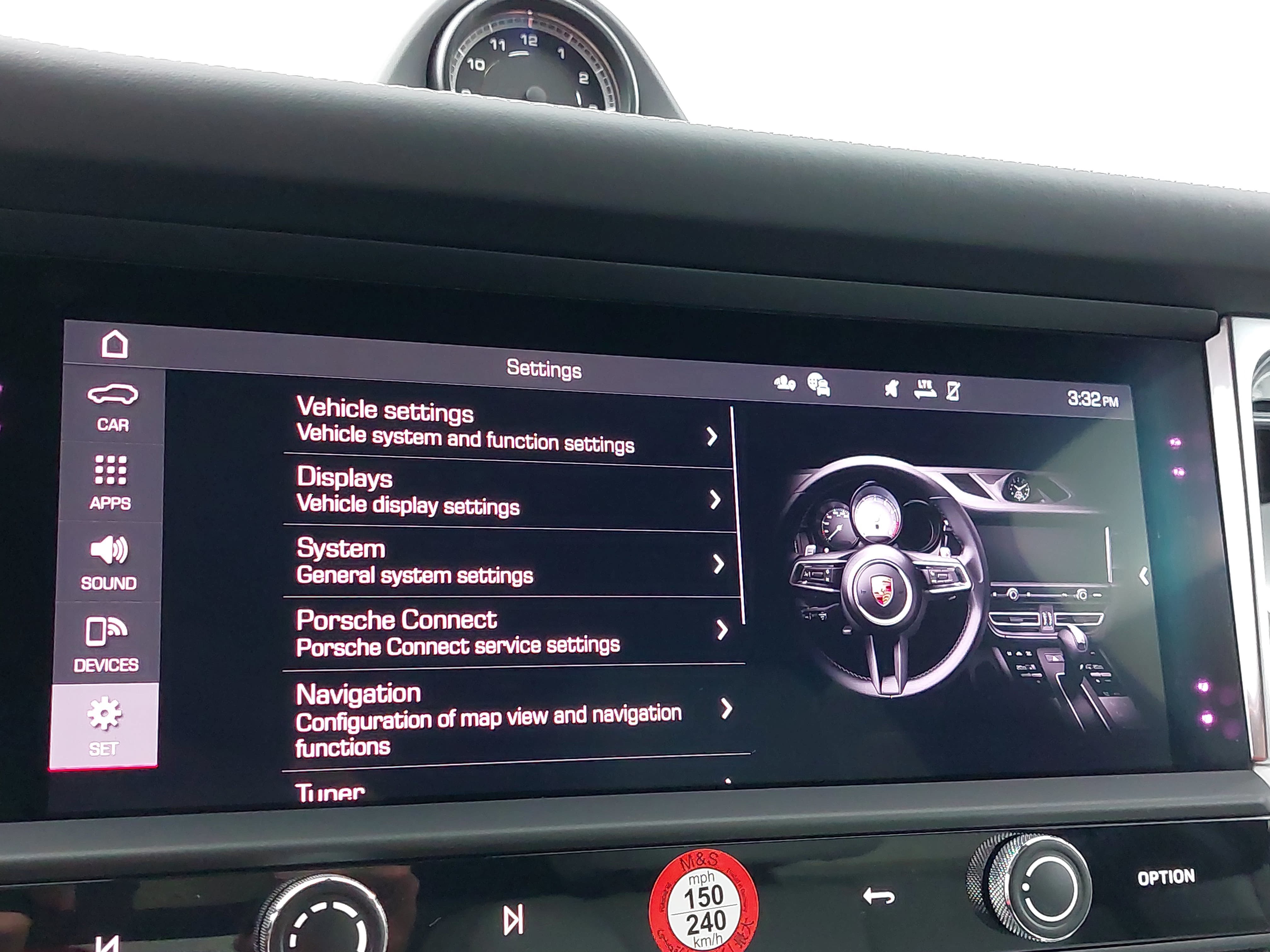 Certified 2026 Porsche Macan AWD/4WD image 24