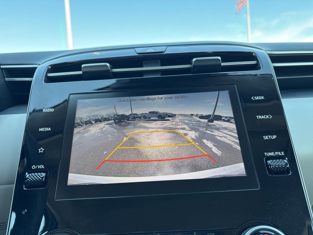 Used 2024 Hyundai Tucson SE image 16